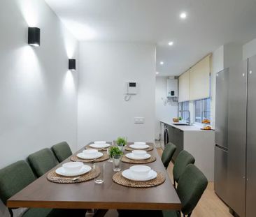 Paseo de la Reina Cristina, Madrid, Community of Madrid 28014 - Photo 3