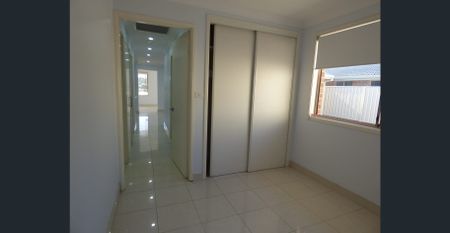 Immaculate family home - Photo 2