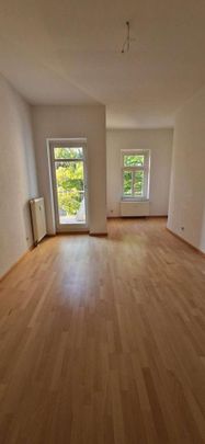Neu! ✨Großzügige & stilvolle 3-Raum-Wohnung mit neuer Einbauküche - Photo 1