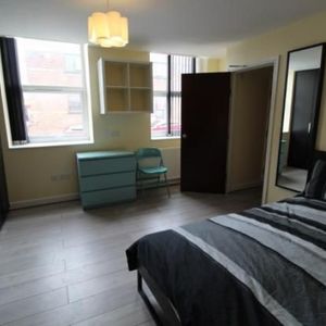 Fylde Road, Flat 02, PRESTON, Lancashire PR1 2XP - Photo 2