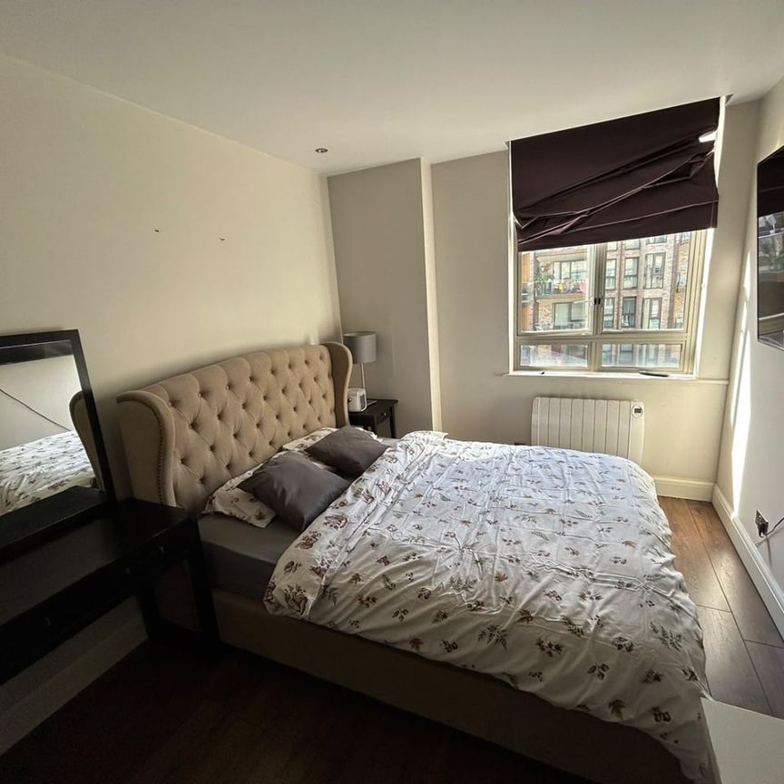 Room in a Shared Flat, Lawrence House, EC1V - Photo 1