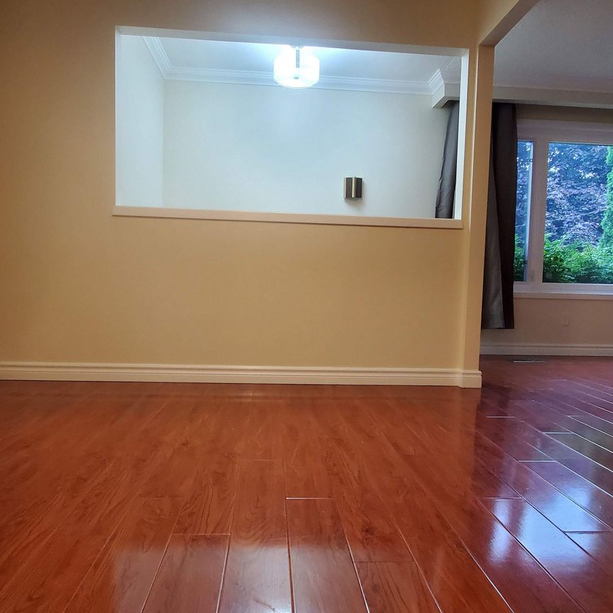 For Lease - 1206 Wakefield Crescent Unit# Main, Oshawa, Ontario - Photo 1