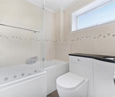 4 bedroom semi-detached house to rent - Photo 1