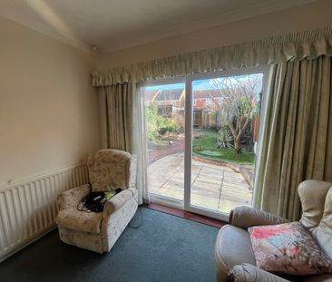 Hollydale Road, BIRMINGHAM - Photo 2