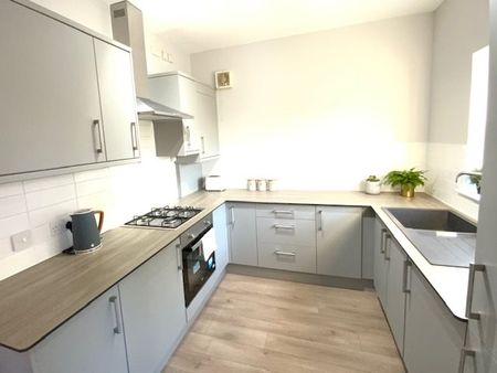 4 bed detached house to rent in Spurgeon Street - Photo 5