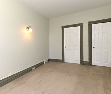 For Lease - 355 Bronson Avenue, Ottawa Centre, Ontario - Photo 1