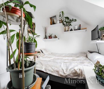 3 bedroom semi-detached house to rent - Photo 5