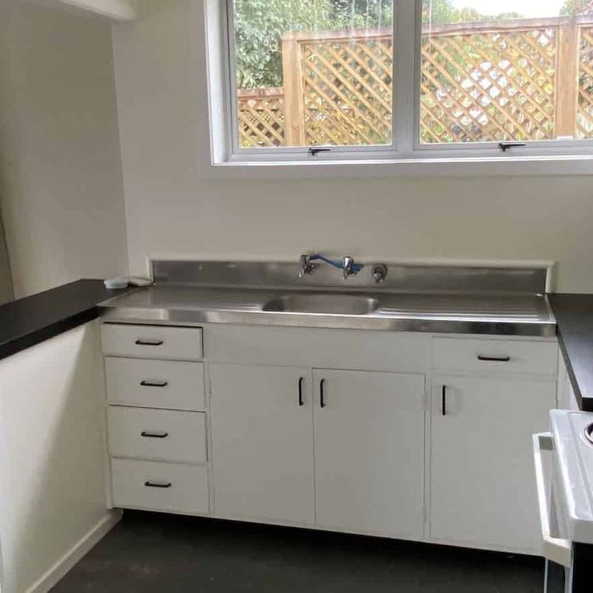 20 Kingsway Crescent - Photo 1