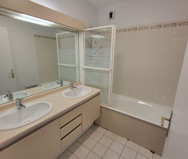 Location Appartement 2 pièces 47m² RUEIL MALMAISON 92500 - Photo 6