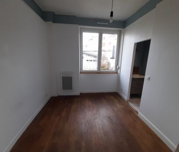 Apartment - Photo 2