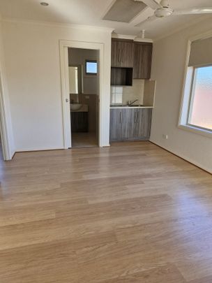 Linden Park - Photo 1