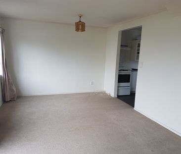 Comfortable home with nice outlook - Photo 4