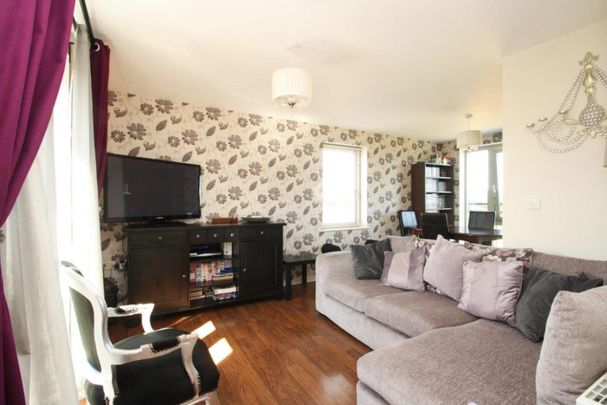 2 Bedroom Apartment To Let - Photo 1