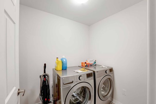 For Lease - 90 Hillcrest Road Unit# Main, Port Colborne, Ontario - Photo 1