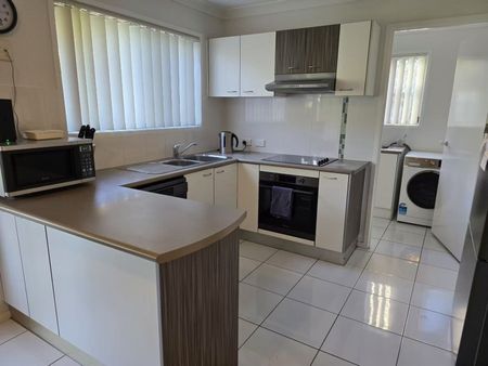 Beautiful Home with NO water bill! - Photo 5