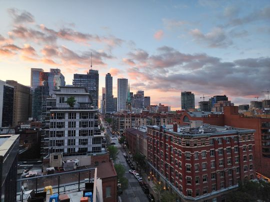 For Lease - 2 Church Street Unit# 910, Toronto, Ontario - Photo 1