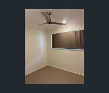 Convenient, Low-Maintenance Living in Prime Coomera Location - Photo 3