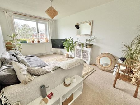 Freshwater Drive, Hamworthy, Poole - Photo 5