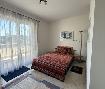 Attika: 4.5 Zi., 145 m² Wohnfläche, 150 m² Dachterrasse mit Jacuzzi - Photo 2