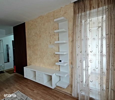 GARSONIERĂ DECOMANDATĂ-LOC PARCARE INCLUS-MILITARI RESIDENCE - Fotografie 1