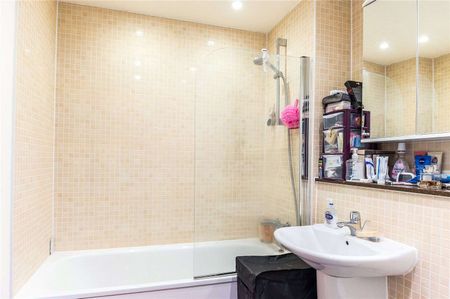 A spacious two bedroom apartment in this modern development overlooking Crowder Street. - Photo 5