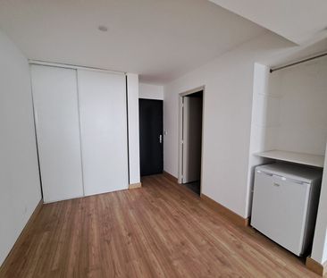 Location Appartement 1 pièce 27m² - Photo 1