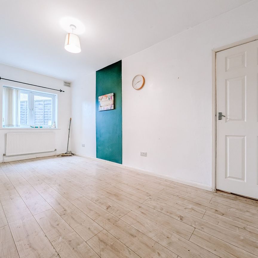 1 Bed Flat, Conrad Road, CV6 - Photo 1