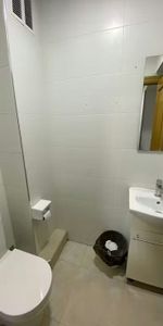 Carrer de Benifairó, Valencia, Valencian Community 46015 - Photo 3