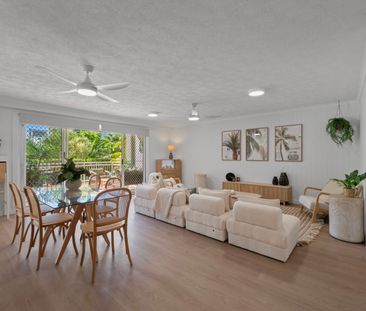 LUXURY COASTAL RETREAT | FURNISHED OR UNFURNISHED | SHORT OR LONG TERM - Photo 2