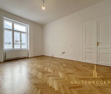 Traumhafte, generalsanierte Altbauwohnung, 3 Zimmer - 2 Bäder - Photo 1