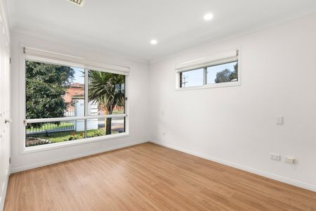 1/41 Danin Street, Pascoe Vale VIC 3044 - Photo 4