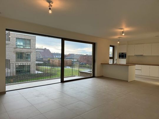 Appartement te huur - Photo 1