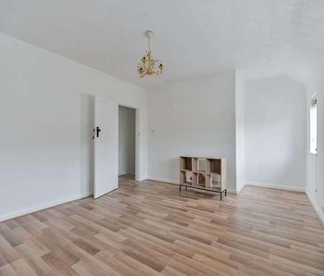 Gladstone Road, Surbiton, KT6 - Photo 5