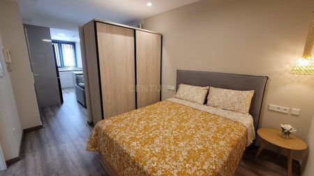 Valencia, Valencian Community - Photo 4