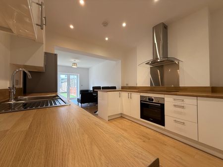 Pentyrch Street, Cathays - Photo 3