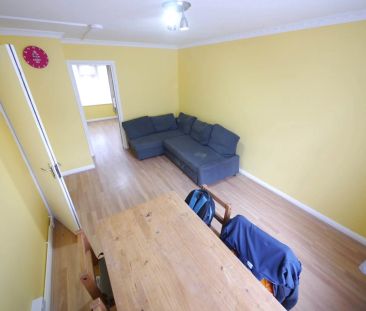 Hatfield - Photo 3