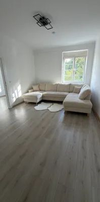 Direktvergabe Gemeindewohnung Helle Zwei-Zimmer-Wohnung in 1210 Wien - Photo 1