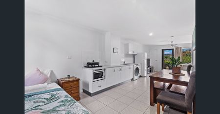 Be in the Heart of Airlie Beach - Photo 4