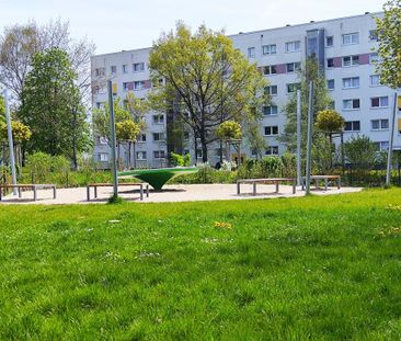 Mit Blick ins Grüne gelegene 3-Raum-Wohnung mit Balkon - Photo 6