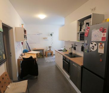 Studenten Aufgepasst! Gemütliches WG-Zimmer im Zentrum der Kaiserst... - Photo 3