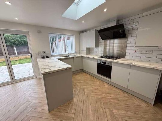 Osgood Road, NG5 - Photo 1