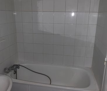 Location Appartement 1 pièce 31m² - Photo 4