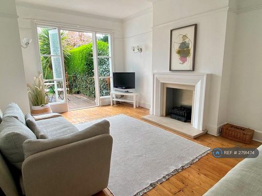 2 bedroom maisonette to rent - Photo 1