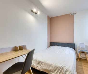 Grand T5 pour colocation secteur la catho - Photo 6