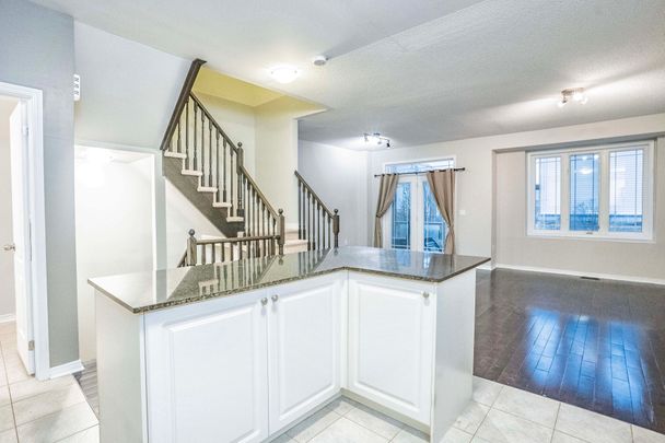 For Lease - 6 Birchfield Crescent, Caledon, Ontario - Photo 1