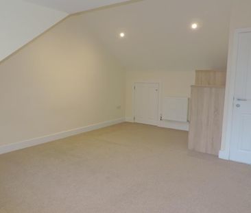 2 bedroom property to rent - Photo 5
