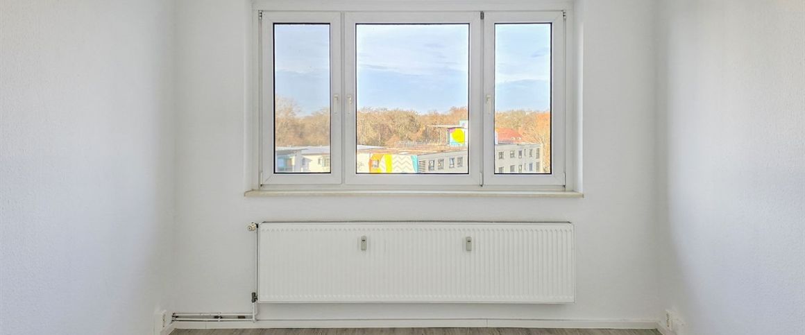 Schöne helle Wohnung! - Foto 1