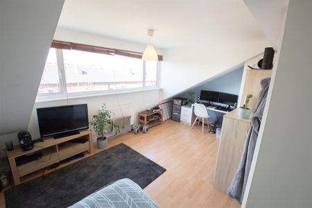 Regent Terrace, Hyde Park, LS6 1NP, Leeds - Photo 3