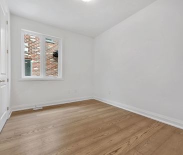 For Lease - 37 Lally Terrace, Barrie, Ontario - Photo 6