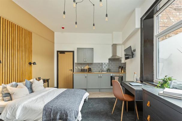 Studio to rent - Photo 1